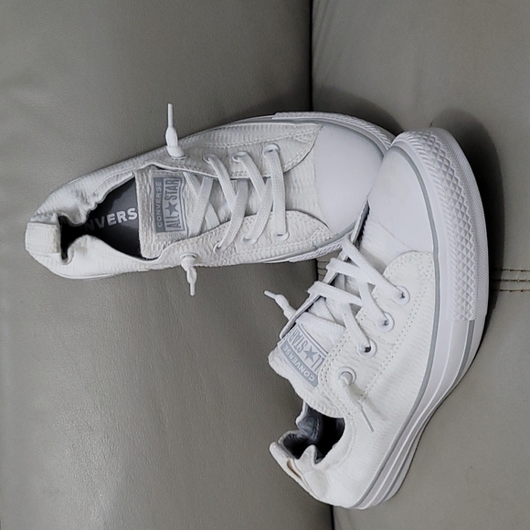 Converse Shoes - Awesome white Converse